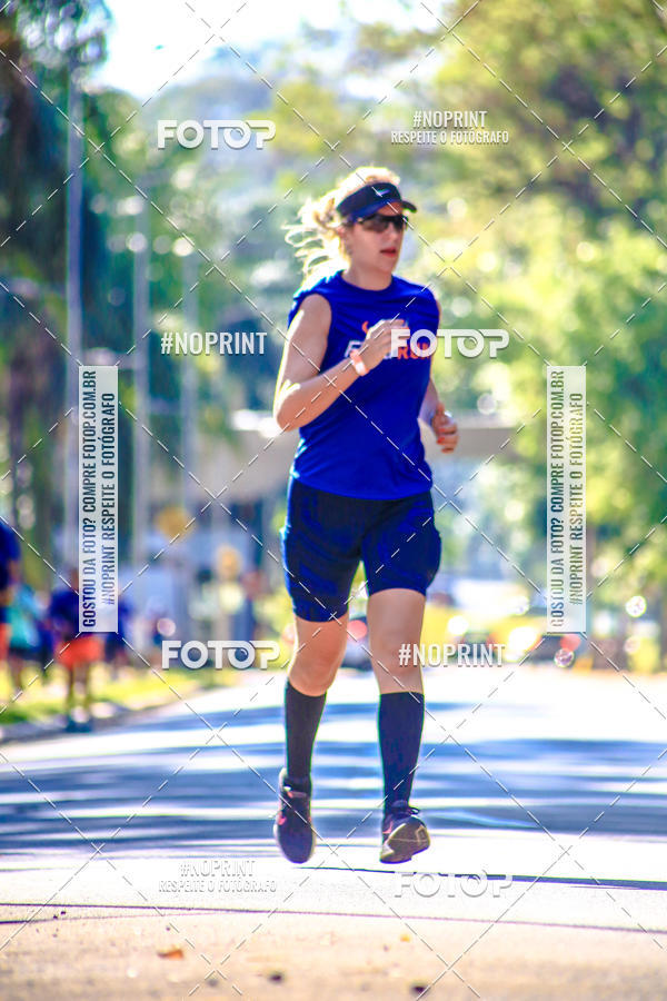 Buy your photos of the eventFLOW RUN on Fotop