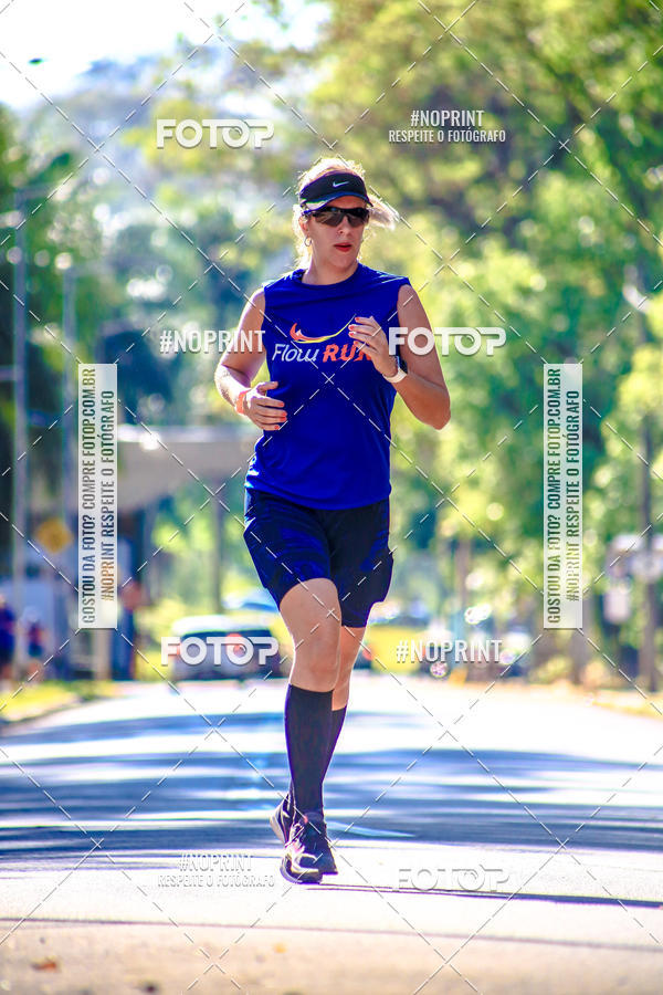 Buy your photos of the eventFLOW RUN on Fotop