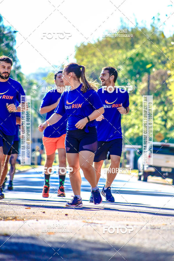 Buy your photos of the eventFLOW RUN on Fotop