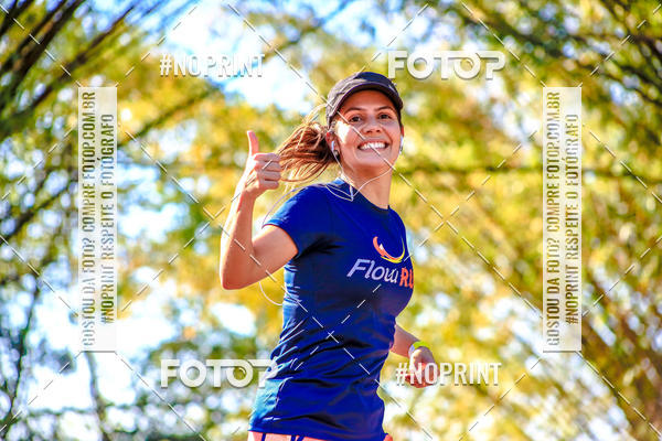 Buy your photos of the eventFLOW RUN on Fotop