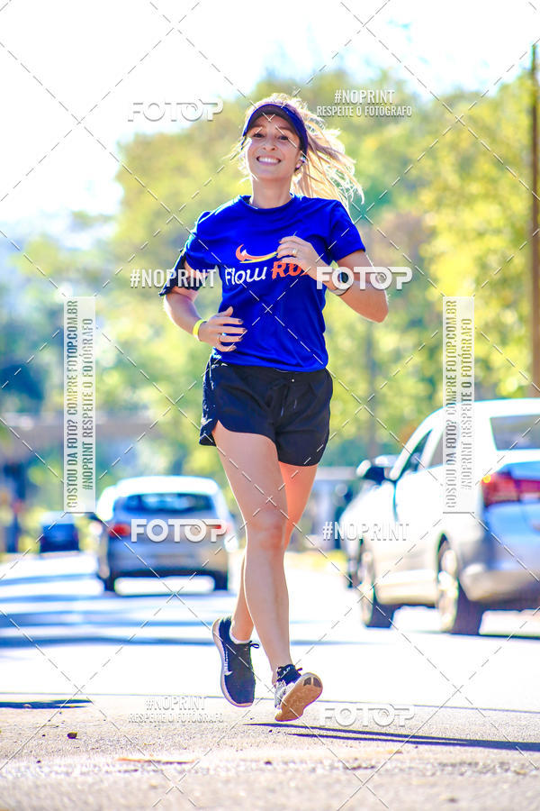 Buy your photos of the eventFLOW RUN on Fotop