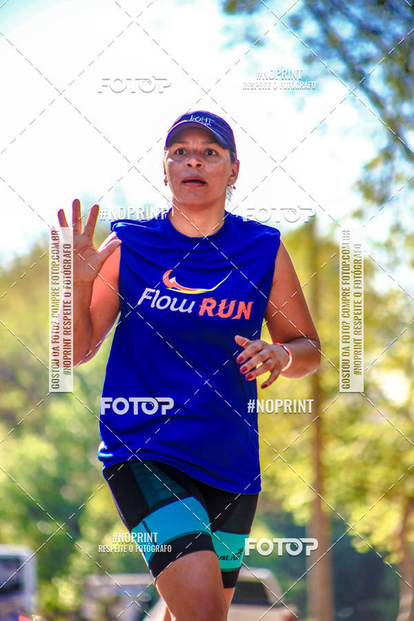 Buy your photos of the eventFLOW RUN on Fotop