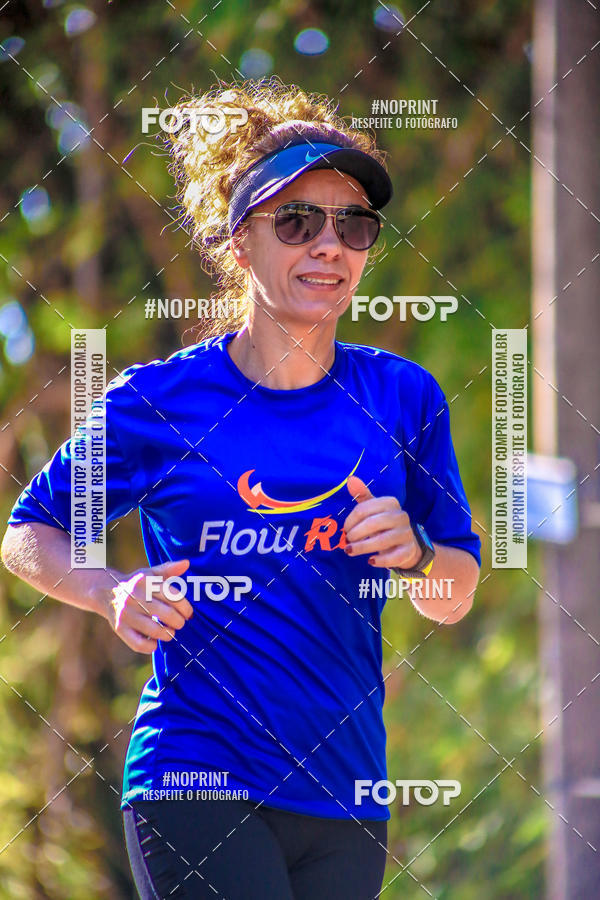 Buy your photos of the eventFLOW RUN on Fotop