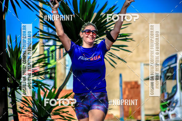 Buy your photos of the eventFLOW RUN on Fotop