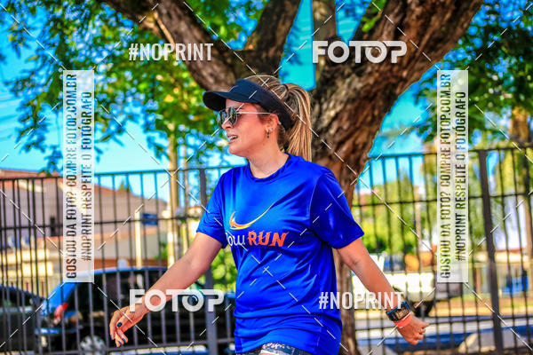 Buy your photos of the eventFLOW RUN on Fotop