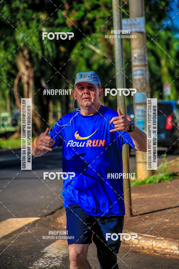 Buy your photos of the eventFLOW RUN on Fotop