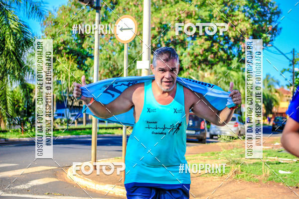 Buy your photos of the eventFLOW RUN on Fotop