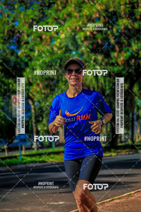 Buy your photos of the eventFLOW RUN on Fotop
