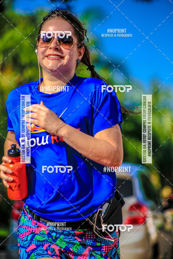 Buy your photos of the eventFLOW RUN on Fotop