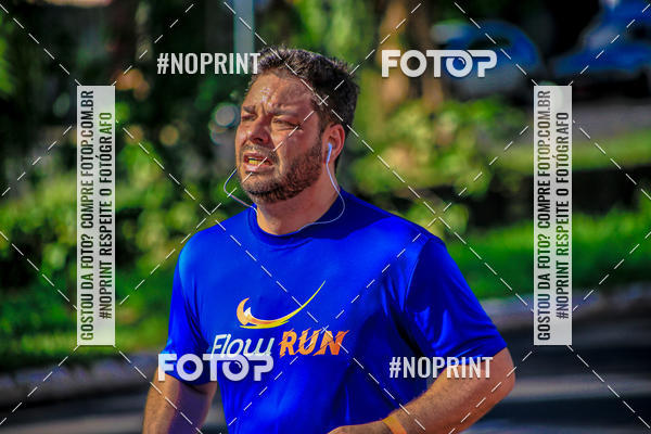 Buy your photos of the eventFLOW RUN on Fotop