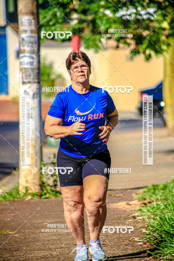 Buy your photos of the eventFLOW RUN on Fotop