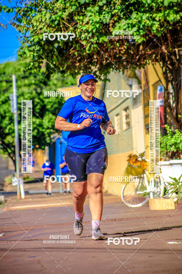 Buy your photos of the eventFLOW RUN on Fotop