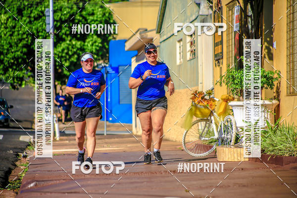 Buy your photos of the eventFLOW RUN on Fotop