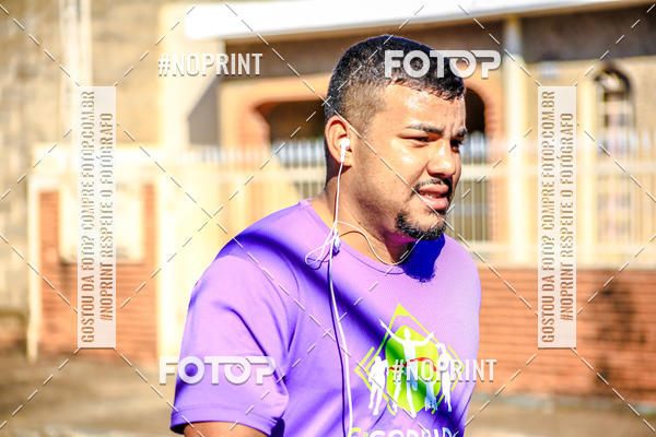 Buy your photos of the eventFLOW RUN on Fotop