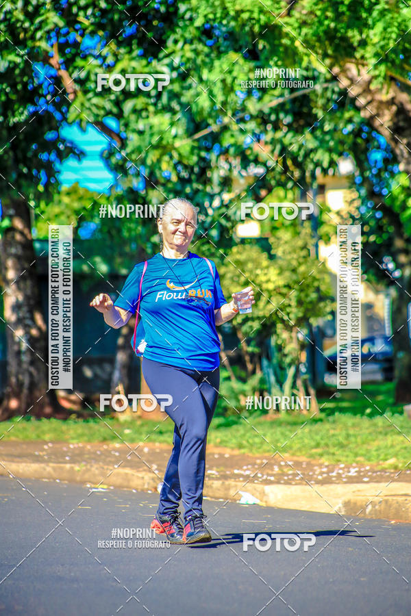 Buy your photos of the eventFLOW RUN on Fotop