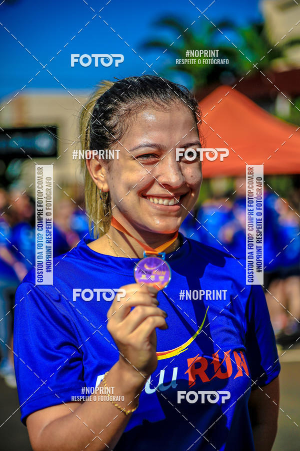 Buy your photos of the eventFLOW RUN on Fotop