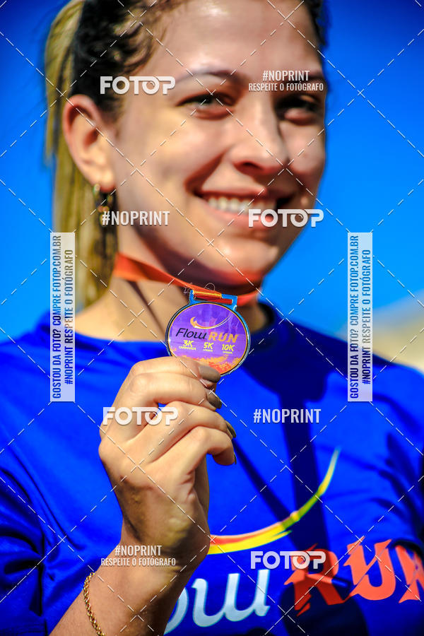 Buy your photos of the eventFLOW RUN on Fotop