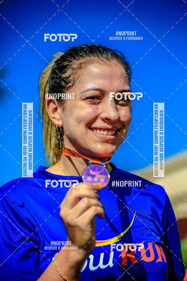 Buy your photos of the eventFLOW RUN on Fotop