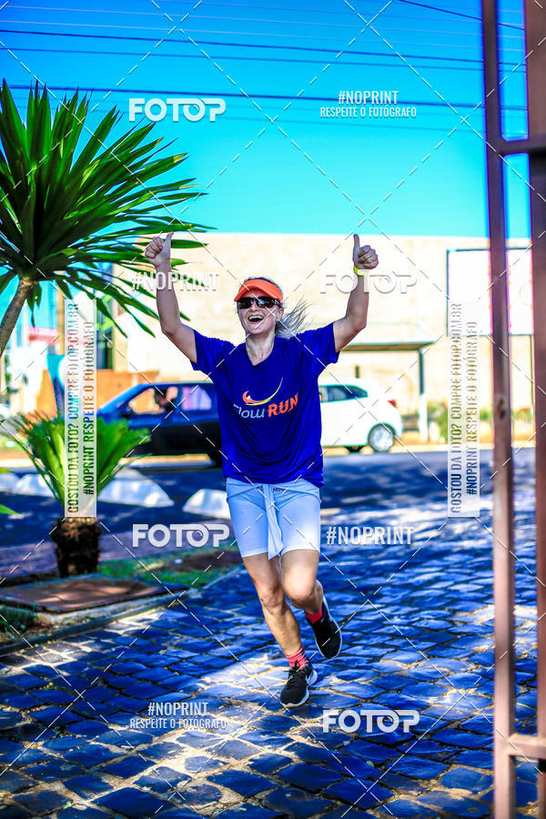 Buy your photos of the eventFLOW RUN on Fotop