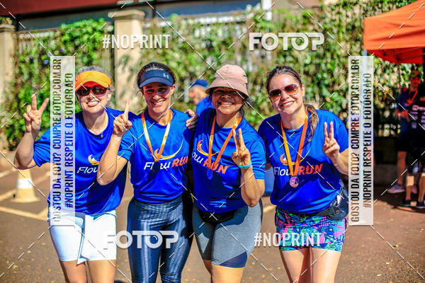 Buy your photos of the eventFLOW RUN on Fotop