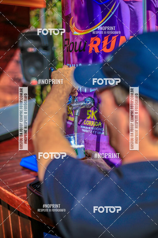 Buy your photos of the eventFLOW RUN on Fotop