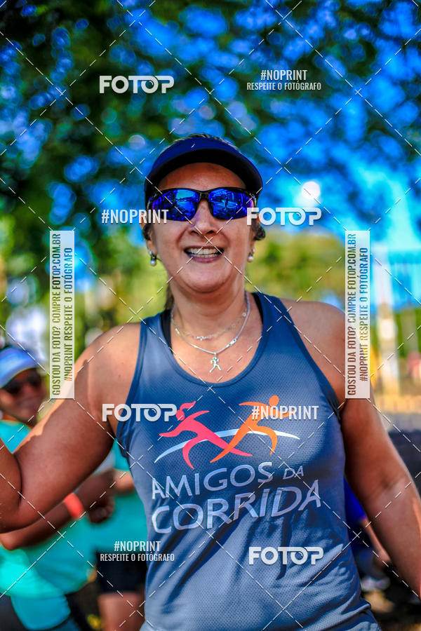 Buy your photos of the eventFLOW RUN on Fotop