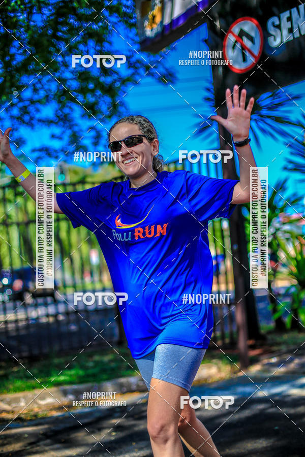 Buy your photos of the eventFLOW RUN on Fotop