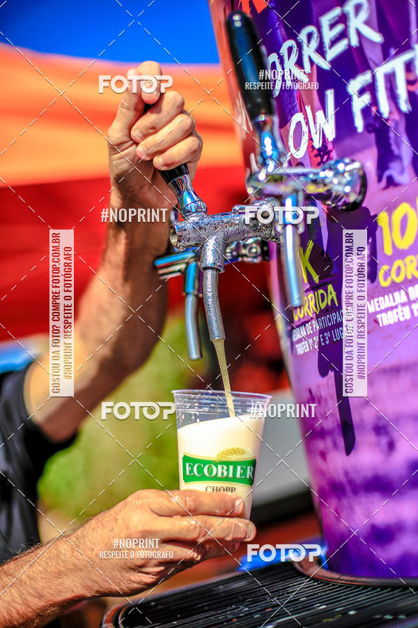 Buy your photos of the eventFLOW RUN on Fotop