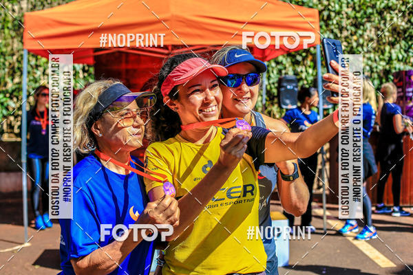 Buy your photos of the eventFLOW RUN on Fotop