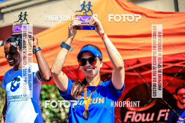 Buy your photos of the eventFLOW RUN on Fotop