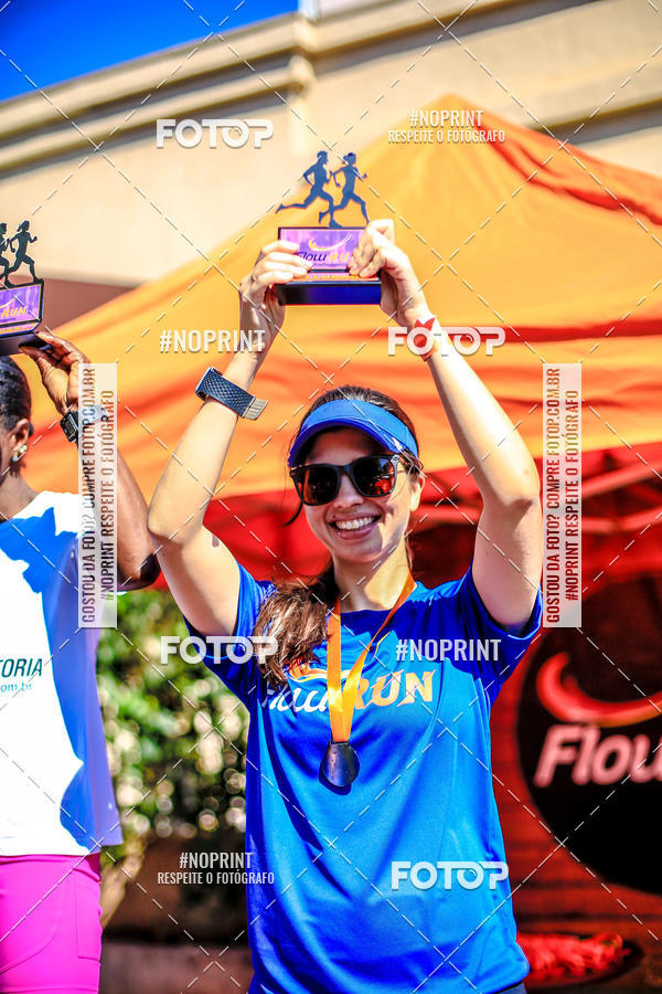 Buy your photos of the eventFLOW RUN on Fotop