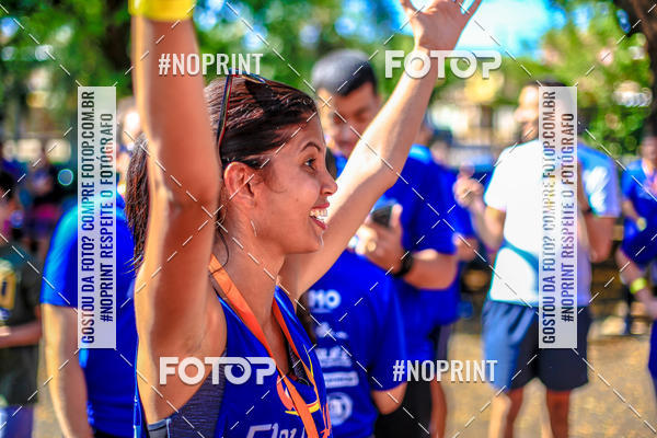 Buy your photos of the eventFLOW RUN on Fotop