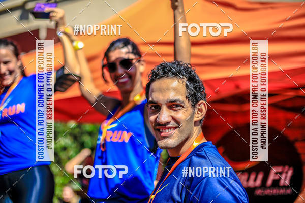 Buy your photos of the eventFLOW RUN on Fotop