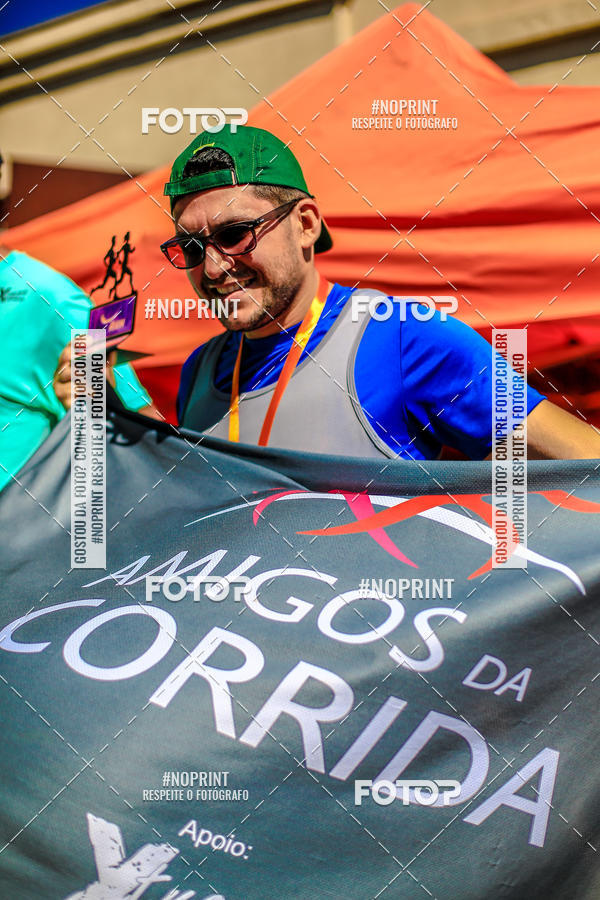 Buy your photos of the eventFLOW RUN on Fotop