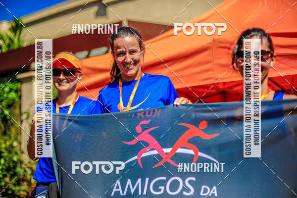Buy your photos of the eventFLOW RUN on Fotop