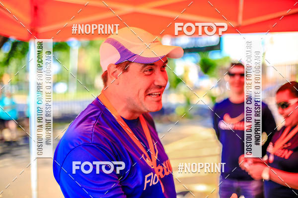 Buy your photos of the eventFLOW RUN on Fotop
