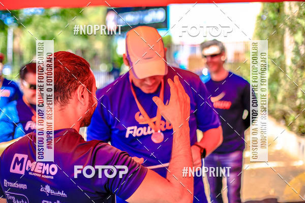 Buy your photos of the eventFLOW RUN on Fotop
