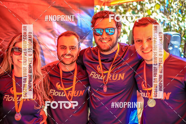 Buy your photos of the eventFLOW RUN on Fotop