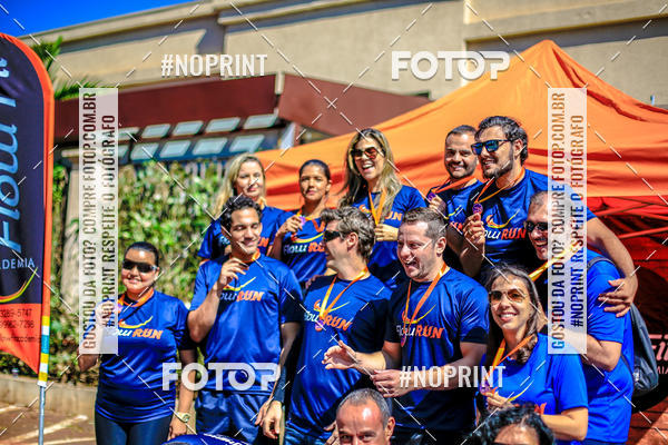 Buy your photos of the eventFLOW RUN on Fotop