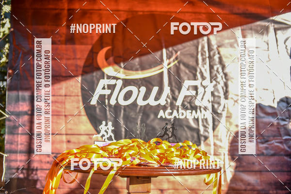 Buy your photos of the eventFLOW RUN on Fotop