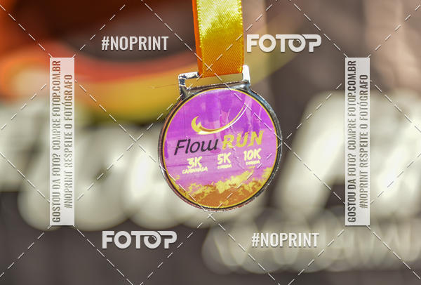 Buy your photos of the eventFLOW RUN on Fotop