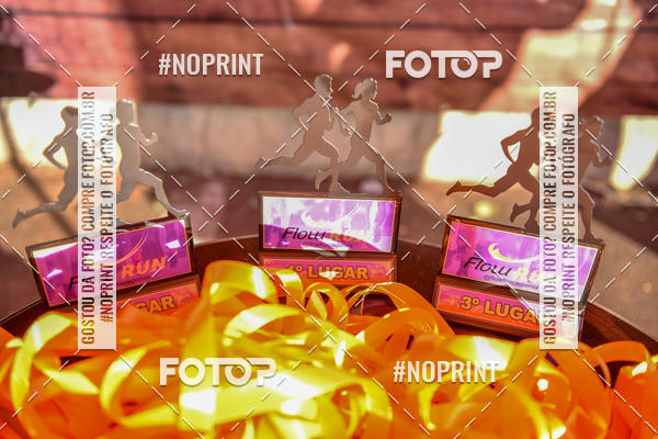 Buy your photos of the eventFLOW RUN on Fotop