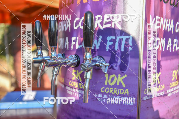 Buy your photos of the eventFLOW RUN on Fotop