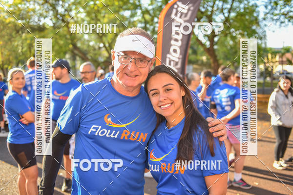 Buy your photos of the eventFLOW RUN on Fotop
