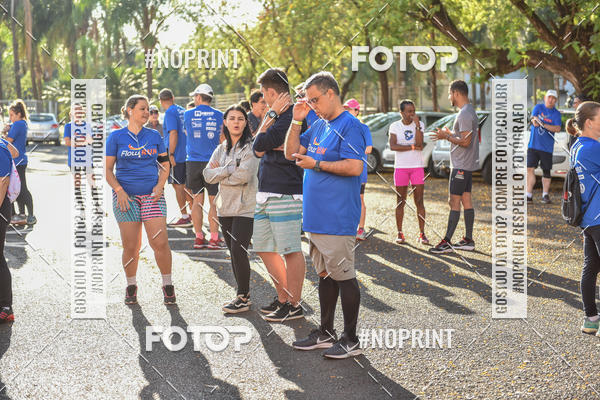 Buy your photos of the eventFLOW RUN on Fotop