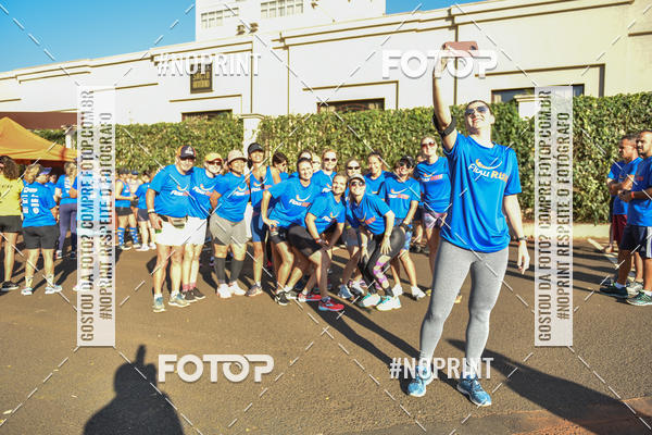 Buy your photos of the eventFLOW RUN on Fotop