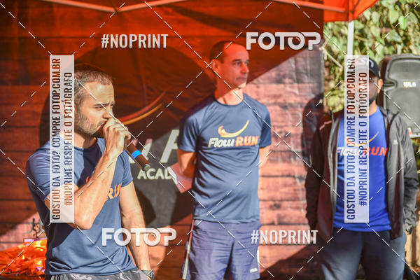 Buy your photos of the eventFLOW RUN on Fotop