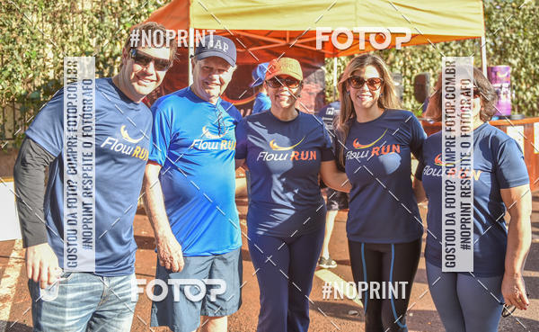 Buy your photos of the eventFLOW RUN on Fotop