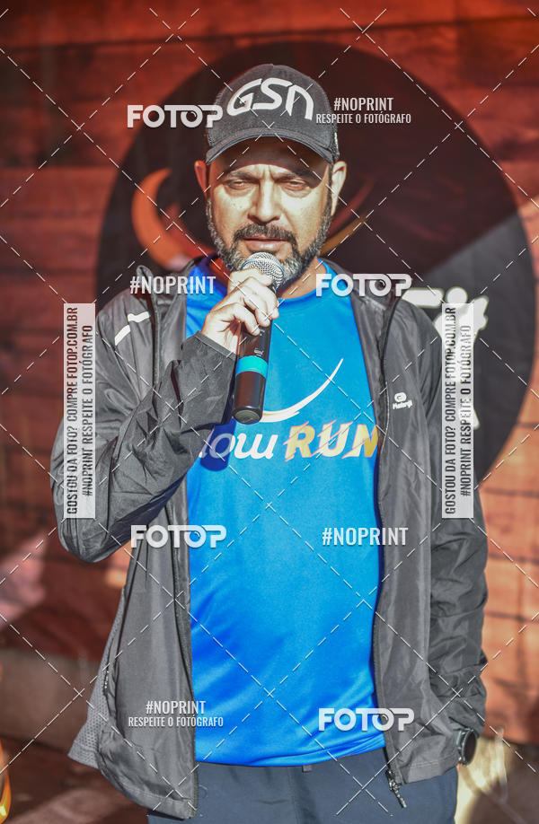 Buy your photos of the eventFLOW RUN on Fotop
