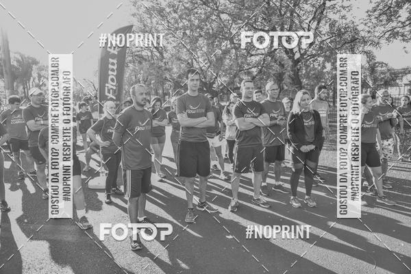 Buy your photos of the eventFLOW RUN on Fotop
